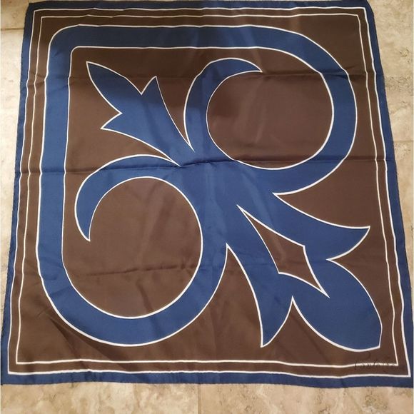 Ponte Tresa Vintage Scarf - Picture 2 of 3